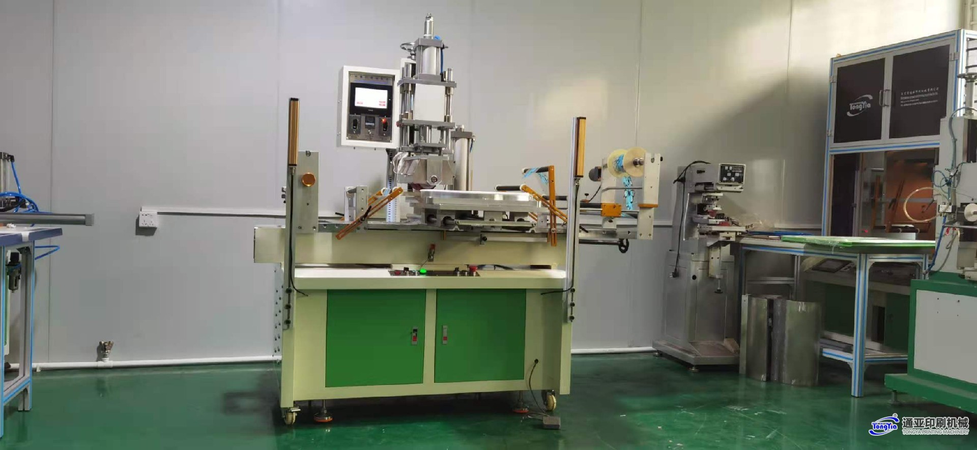 TYH-WS300MC-6P氣動(dòng)跑臺式平面熱轉(zhuǎn)印機(jī) 技術(shù)參數(shù)